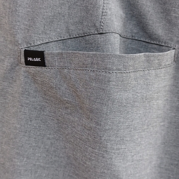 PELAGIC Deep Sea Hybrid Swim Board Shorts Sz 40 - Picture 4 of 8